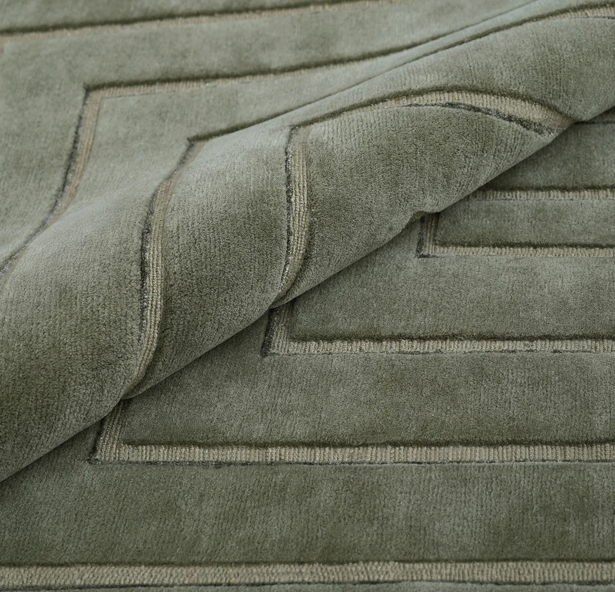 Moore Backgammon Set | BEN SOLEIMANI | Ben Soleimani